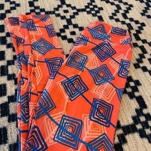 LuLaRoe OS Peach and Blue Geometric Pattern: NWOT